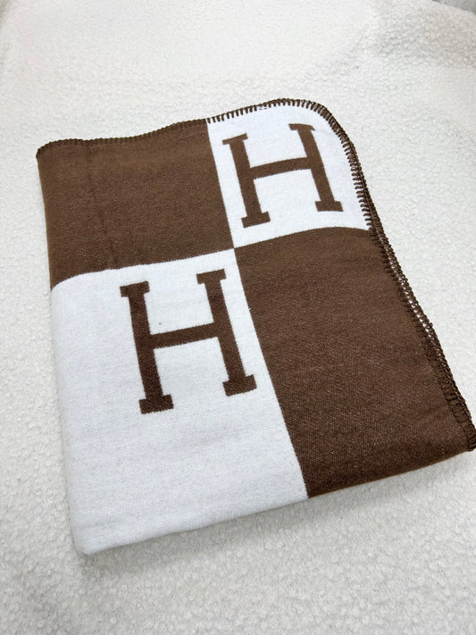 H Inspired Blanket Brown